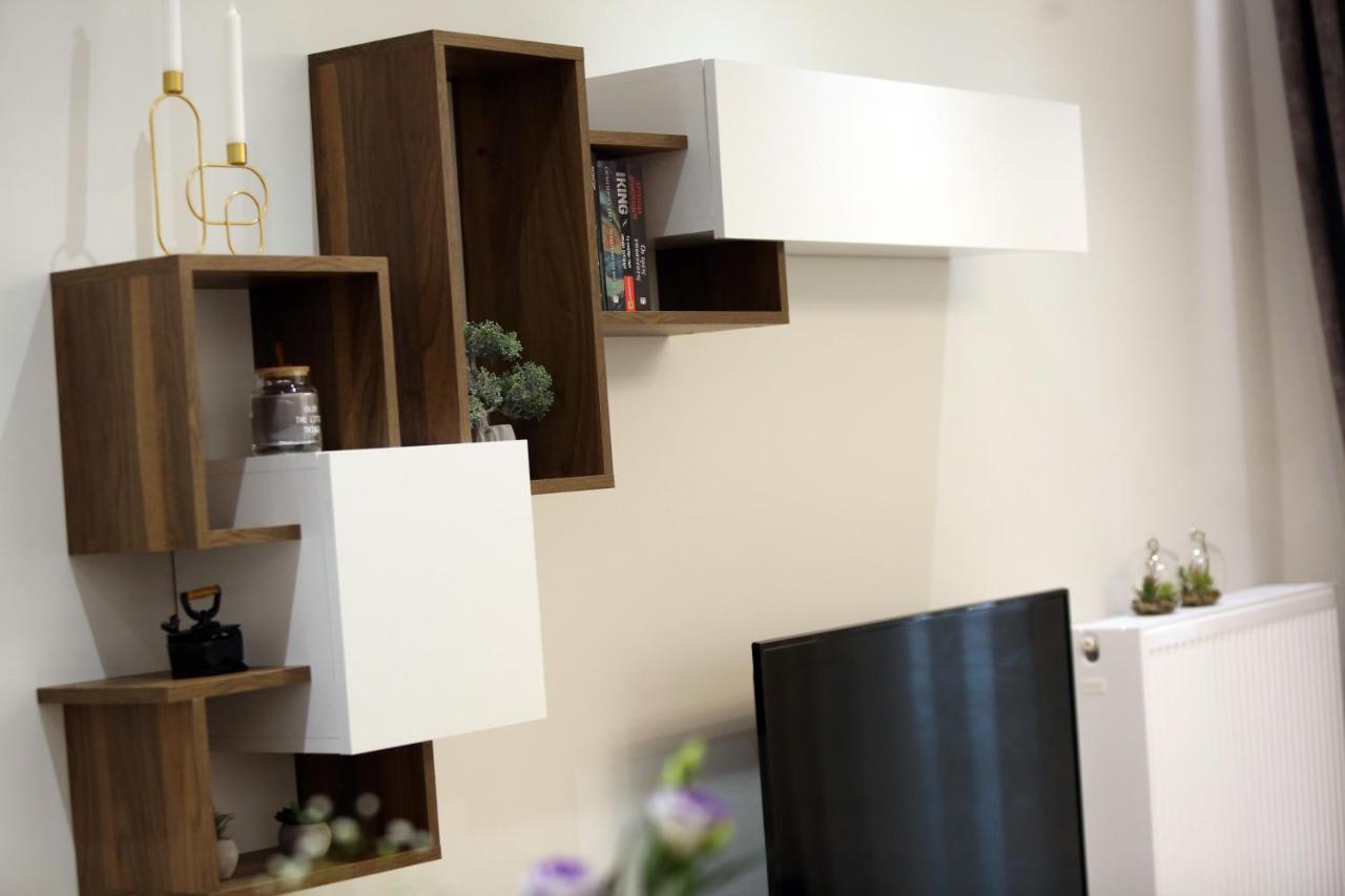 La Larissa Luxury Apartments Stelve Екстер'єр фото